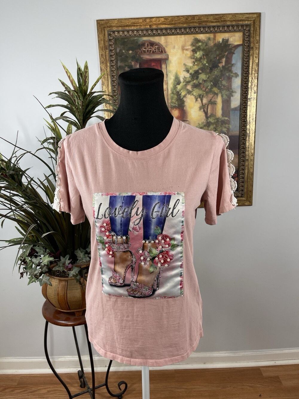 Womens Pink Graphic Tee Lovely Girl Lace Sleeve Top Size L Cotton Blend
